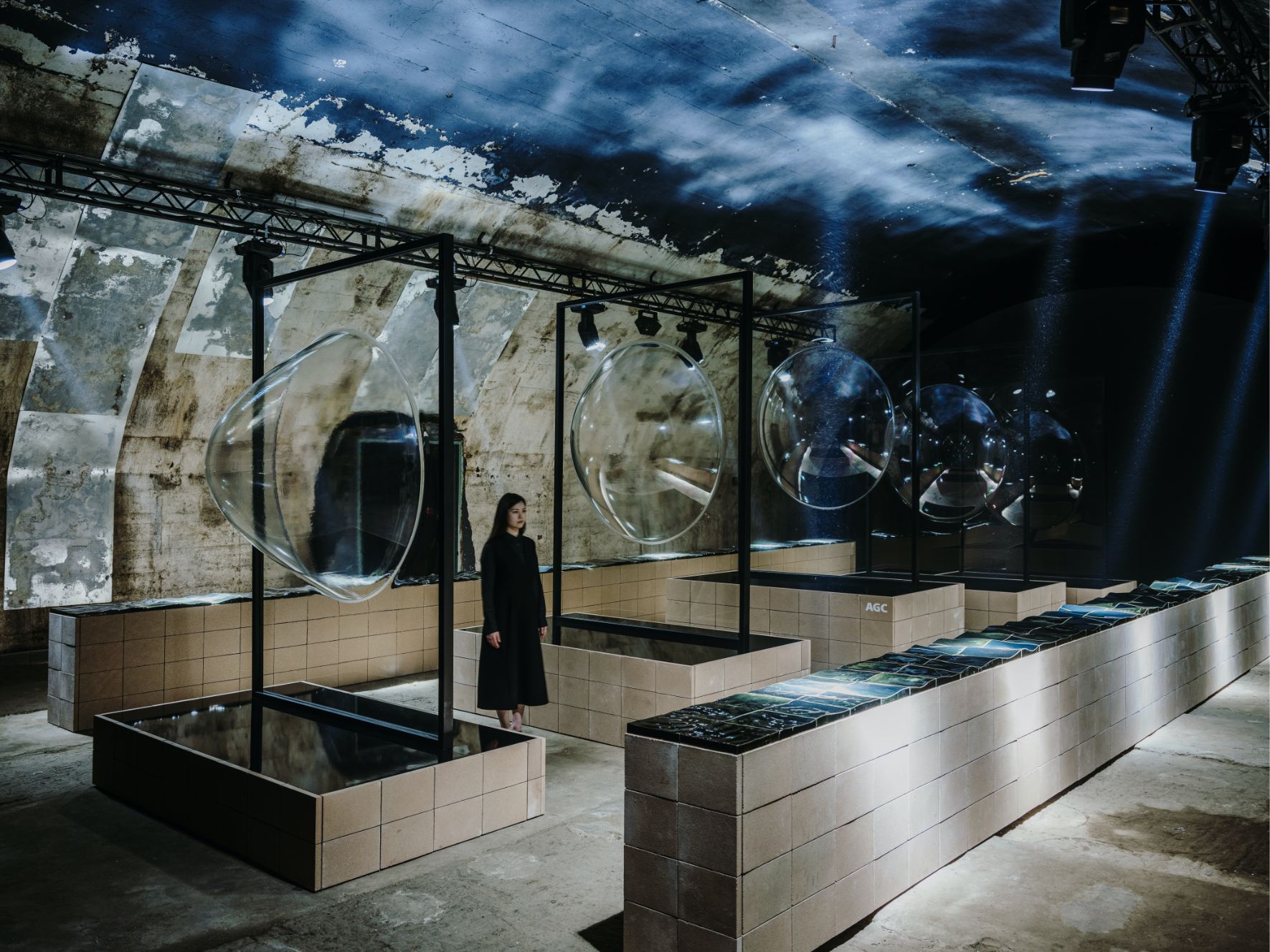 2019年のミラノデザインウィークで発表されたRIPPLESの写真